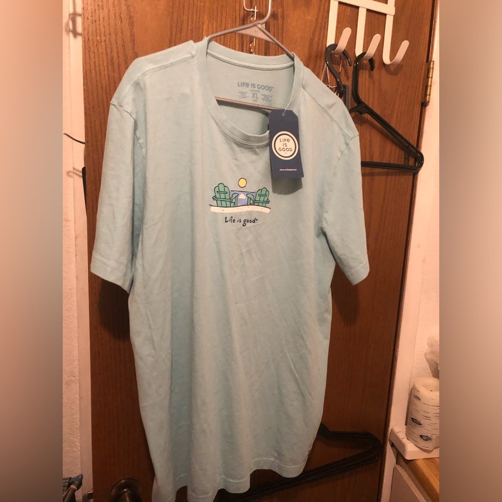 Life Is Good  Light Blue Short Sleeve Tee $25 or $20 w/offer *tee deal